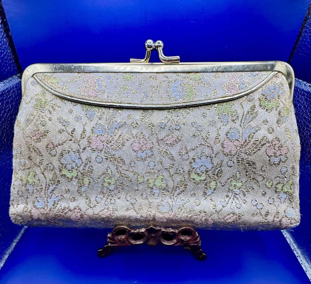 Vintage Floral Brocade Tapestry Kiss Lock Clutch Evening Bag